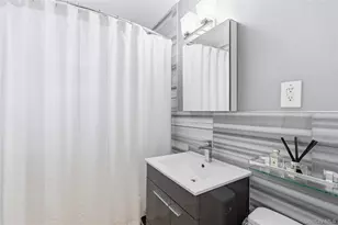 241-20 Northern Blvd, Douglaston, NY 11362 - Photo 18