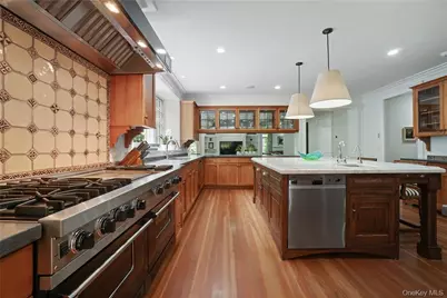 8 Brady Road, Bedford Corners, NY 10549 - Photo 10