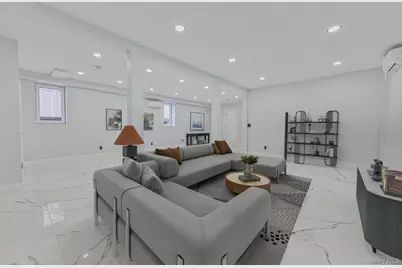 108 Bismark Avenue, Valley Stream, NY 11581 - Photo 12