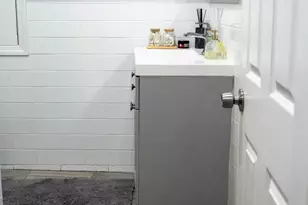 1023 Schuman Pl, Baldwin, NY 11510 - Photo 8