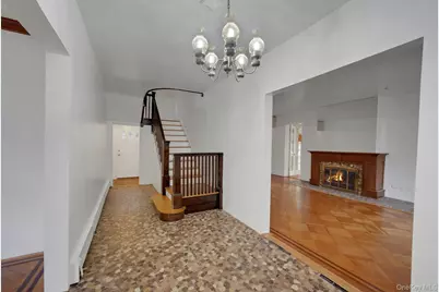 193 Harmon Avenue, New Rochelle, NY 10801 - Photo 6