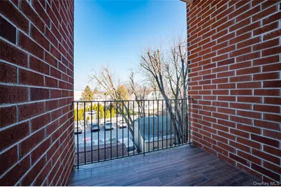 50 - 2F Stewart Avenue #2F, Huntington, NY 11743 - Photo 6