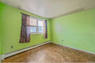 38 Somerset Road E, Amityville, NY 11701 - Photo 14