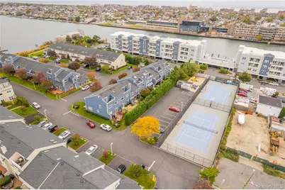 100 Baker Court #15, Island Park, NY 11558 - Photo 28