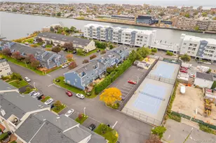 100 Baker Ct, Island Park, NY 11558 - Photo 28