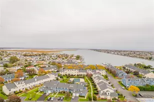 100 Baker Ct, Island Park, NY 11558 - Photo 24