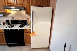 829 Southern Blvd, Bronx, NY 10459 - Photo 1