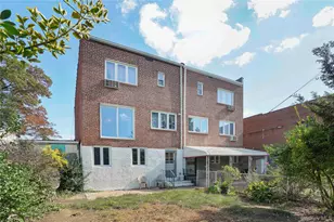 54-44 69th St, Maspeth, NY 11378 - Photo 6