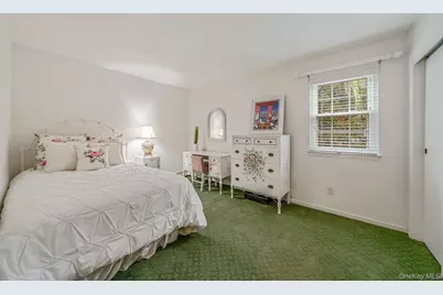 43 Cabriolet Lane, Melville, NY 11747 - Photo 24