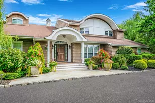 43 Cabriolet Ln, Melville, NY 11747 - Photo 4