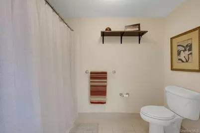300 Mamaroneck Avenue #831, White Plains, NY 10605 - Photo 20