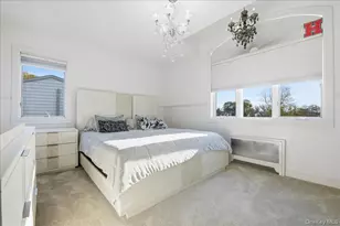 19 8th St, Hicksville, NY 11801 - Photo 28