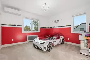 19 8th St, Hicksville, NY 11801 - Photo 16