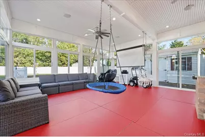 19 8th Street, Hicksville, NY 11801 - Photo 20