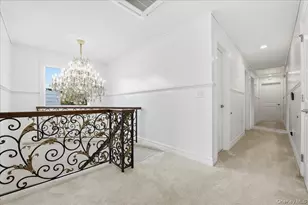 19 8th St, Hicksville, NY 11801 - Photo 24