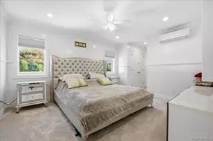 19 8th St, Hicksville, NY 11801 - Photo 14