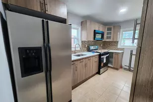 221-26 134th Rd, Springfield Gardens, NY 11413 - Photo 10