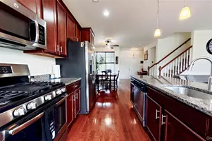 15 Lindentree Ln, Middletown, NY 10940 - Photo 6