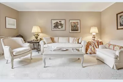 40 Lawrence Drive #A, White Plains, NY 10603 - Photo 4