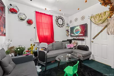 138-29 91st Avenue, Jamaica, NY 11435 - Photo 4