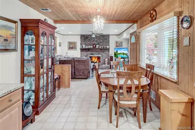 42 A S Mallard Avenue, Selden, NY 11784 - Photo 14