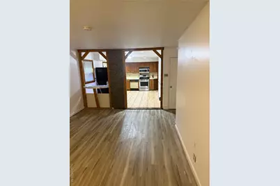 178 Commack Road, Deer Park, NY 11729 - Photo 4