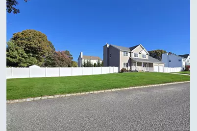 5 North Street, Coram, NY 11727 - Photo 2