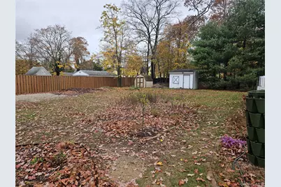 18 Woodland Drive, East Islip, NY 11730 - Photo 10