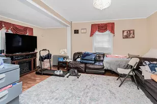 4613 Carpenter Ave, Bronx, NY 10470 - Photo 6