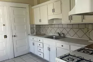 164 Mill St, Poughkeepsie, NY 12601 - Photo 2