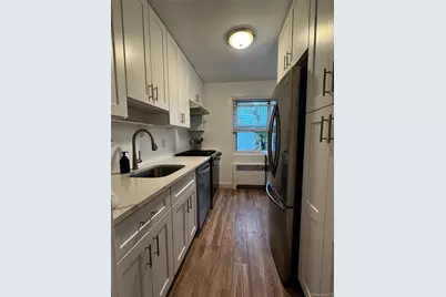 121 N Broadway #11E, White Plains, NY 10603 - Photo 4