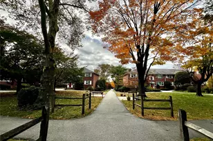 121 N Broadway, White Plains, NY 10603 - Photo 12