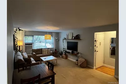 121 N Broadway #11E, White Plains, NY 10603 - Photo 2