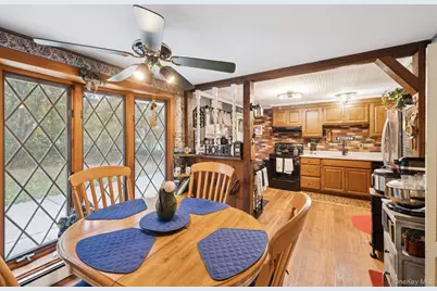 186 Jamaica Avenue, Medford, NY 11763 - Photo 12