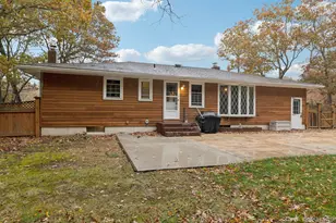 186 Jamaica Ave, Medford, NY 11763 - Photo 28