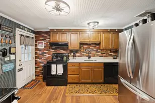 186 Jamaica Ave, Medford, NY 11763 - Photo 16