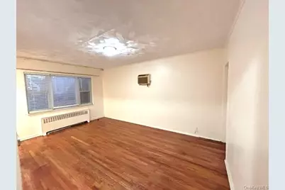 238-23 148th Drive #1st Floor, Rosedale, NY 11422 - Photo 4