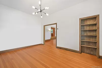 40 Holland Place, Hartsdale, NY 10530 - Photo 34