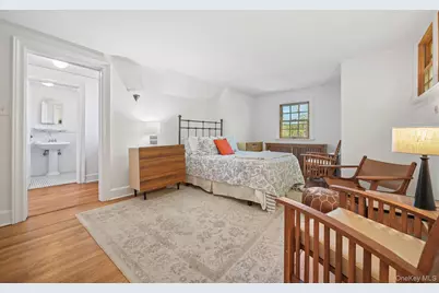 40 Holland Place, Hartsdale, NY 10530 - Photo 22