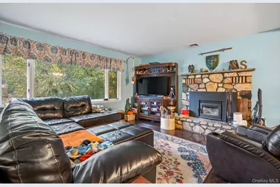 1 Apple Lane, Wallkill, NY 12589 - Photo 2