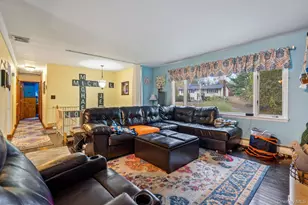 1 Apple Ln, Wallkill, NY 12589 - Photo 4