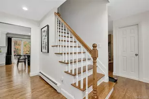 3256 Park Ave, Wantagh, NY 11793 - Photo 2