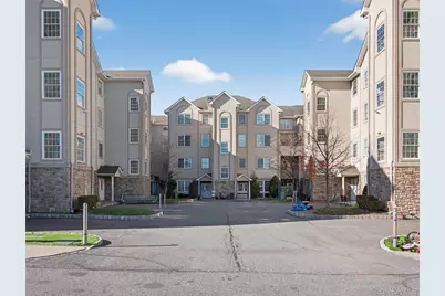 1310 Parkview Drive, Spring Valley, NY 10977 - Photo 24