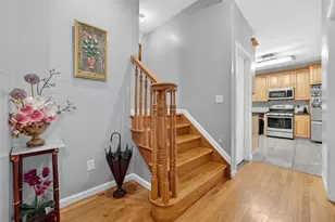 1310 Parkview Dr, Spring Valley, NY 10977 - Photo 10