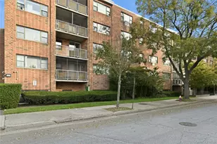 100 Clinton Ave, Mineola, NY 11501 - Photo 20