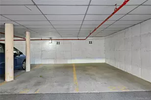 100 Clinton Ave, Mineola, NY 11501 - Photo 18