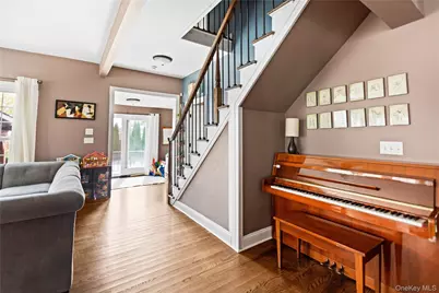 10 Maple Avenue, Patchogue, NY 11772 - Photo 14