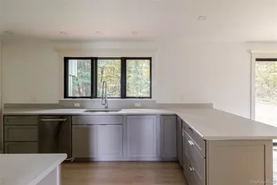 84 Rockefeller Lane, Red Hook, NY 12571 - Photo 16