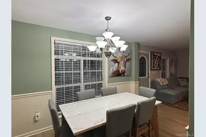 1661 Old Country Road #506, Riverhead, NY 11901 - Photo 14