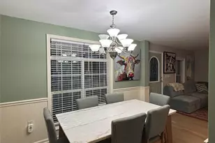 1661 Old Country Rd, Riverhead, NY 11901 - Photo 14